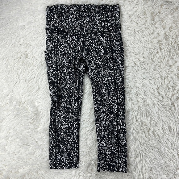 Lululemon Fast & Free Crop II *Nulux 19" Chirasu Black - Picture 1 of 7